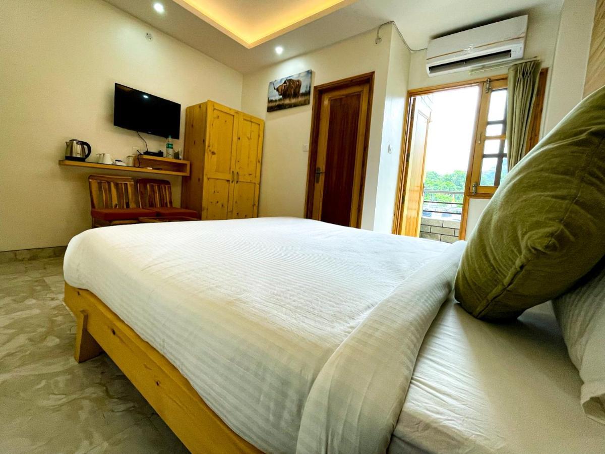 The Wild Yak Otel Mandi Dış mekan fotoğraf